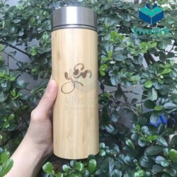 binh-giu-nhiet-vo-tre-khac-ten-logo-450ml-q104-1