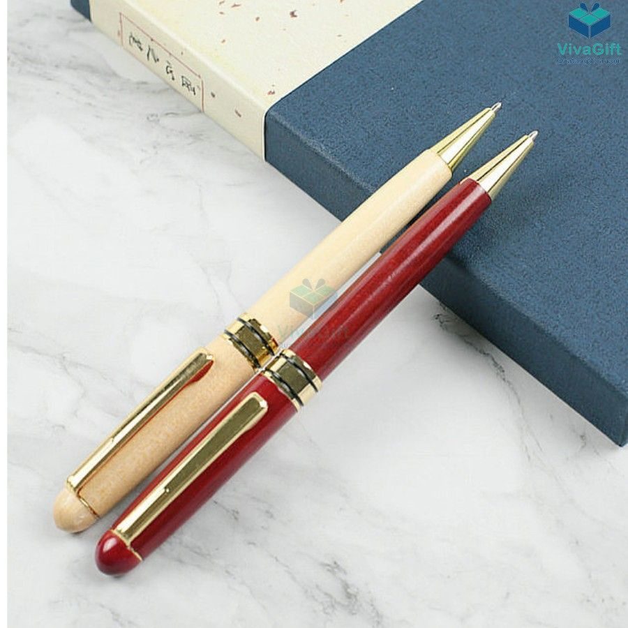 Bút gỗ khắc tên V014 làm quà tặng