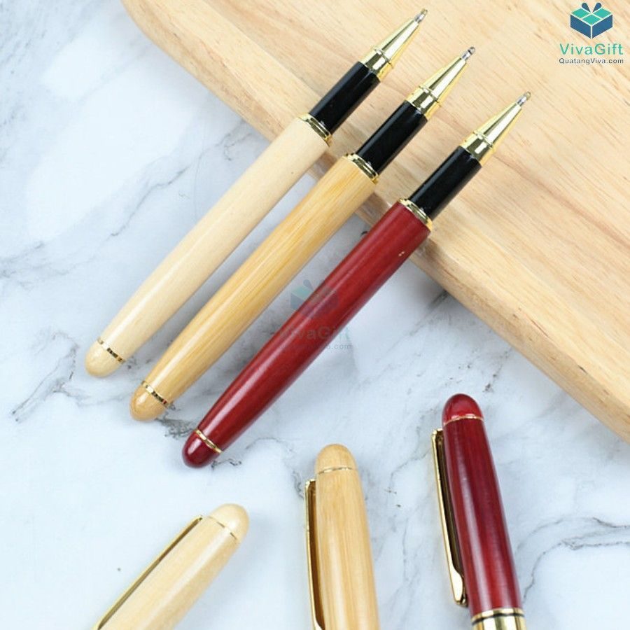 Bút gỗ khắc tên V015 nắp đậy làm quà tặng