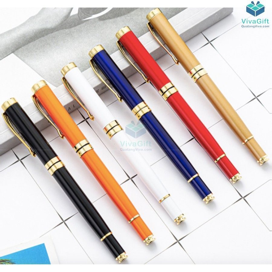 Bút kim loại khắc tên V010 làm quà tặng
