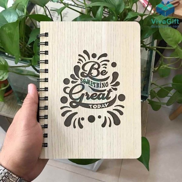 Sổ tay bìa gỗ khắc tên, logo theo yêu cầu