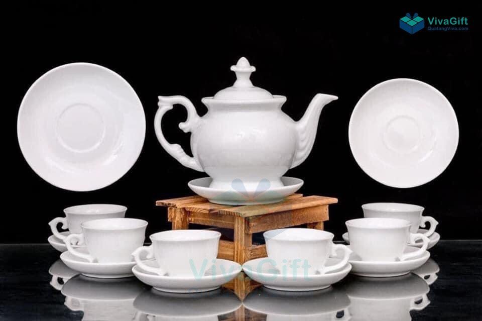 ấm chén uống trà bát tràng