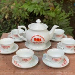 qua-tang-am-chen-bat-trang-in-logo-bo-cat-tuong-550ml-a013-8