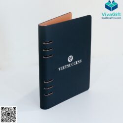 Sổ Tay Bìa Còng B014 Da PU Khắc Logo – Quatangviva.com