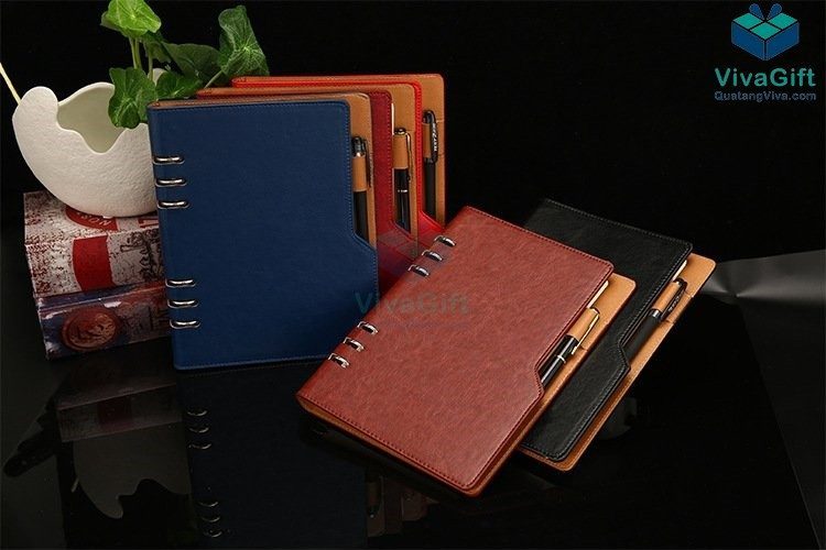 Sổ tay bìa còng B018 khắc tên theo yêu cầu