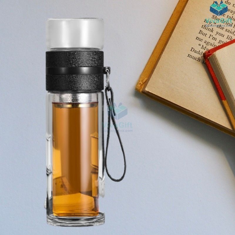 Bình Nước Thuỷ Tinh Pha Trà Có Lõi Lọc Trà 350ml Q298 làm quà tặng