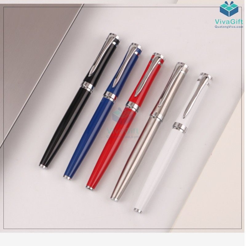 Bút kim loại khắc tên V017