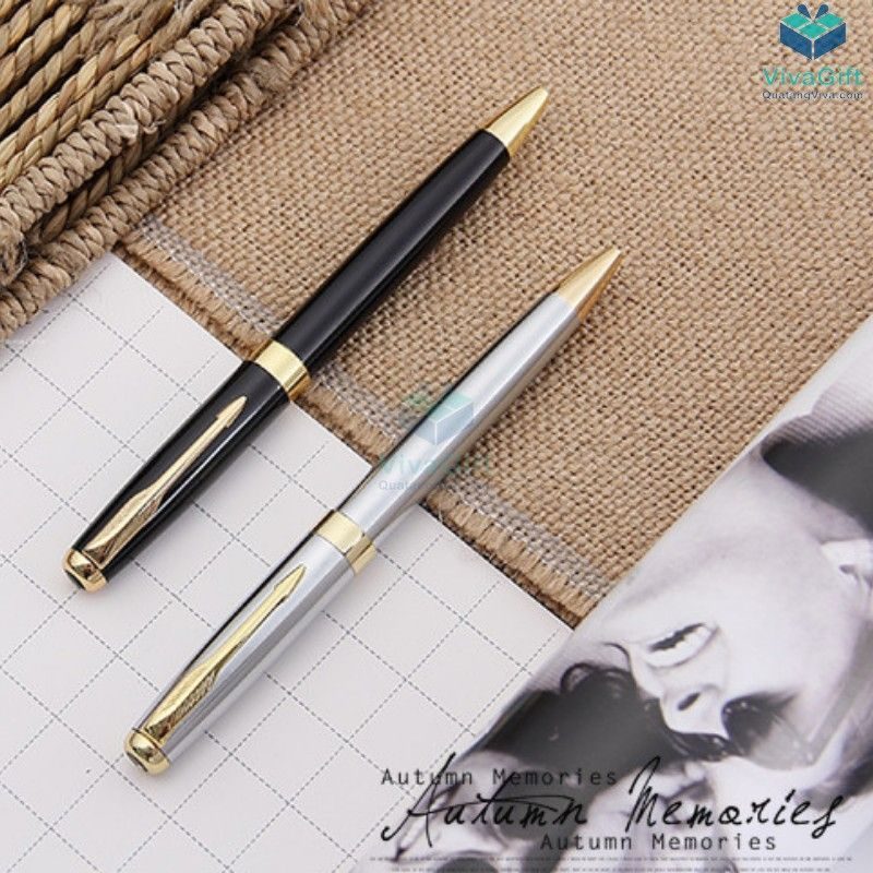 bút khắc tên V020 làm quà tặng
