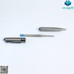 Bút Kim Loại Xoay Khắc Tên V022 Làm Quà Tặng – butkyquatang.com