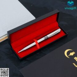 Bút Kim Loại Xoay Khắc Tên V022 Làm Quà Tặng – butkyquatang.com