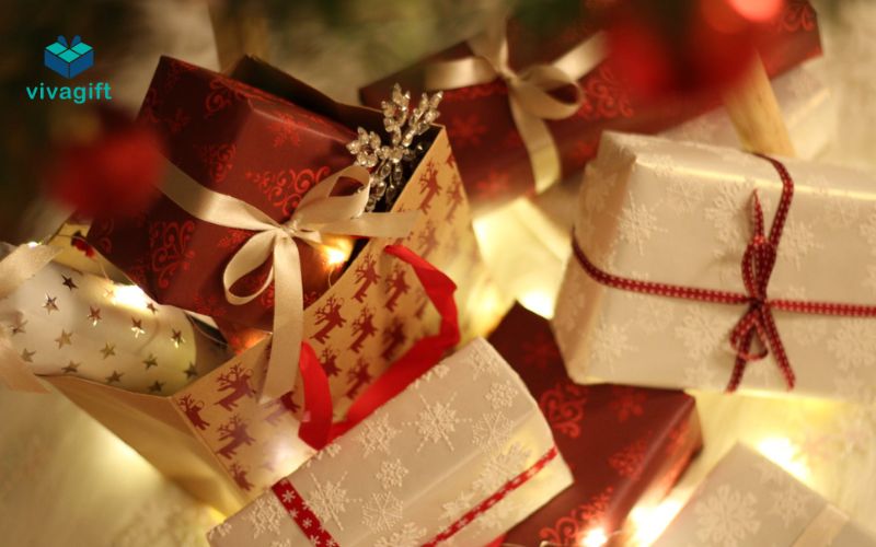 Top 15+ Món Quà Giáng Sinh Cho Bạn Bè, Gia Đình Ý Nghĩa - Quà tặng Viva
