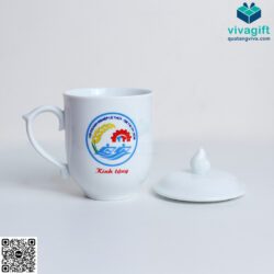 ly-su-trang-ngon-lua-co-nap-in-logo-theo-yeu-cau-7
