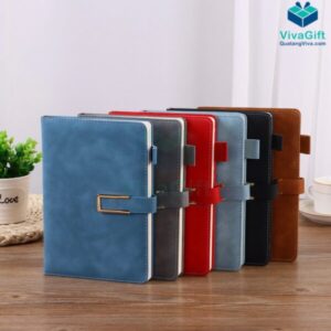 Sổ Tay Dán Gáy B046 Kèm Khoá Nam Châm Làm Quà Tặng