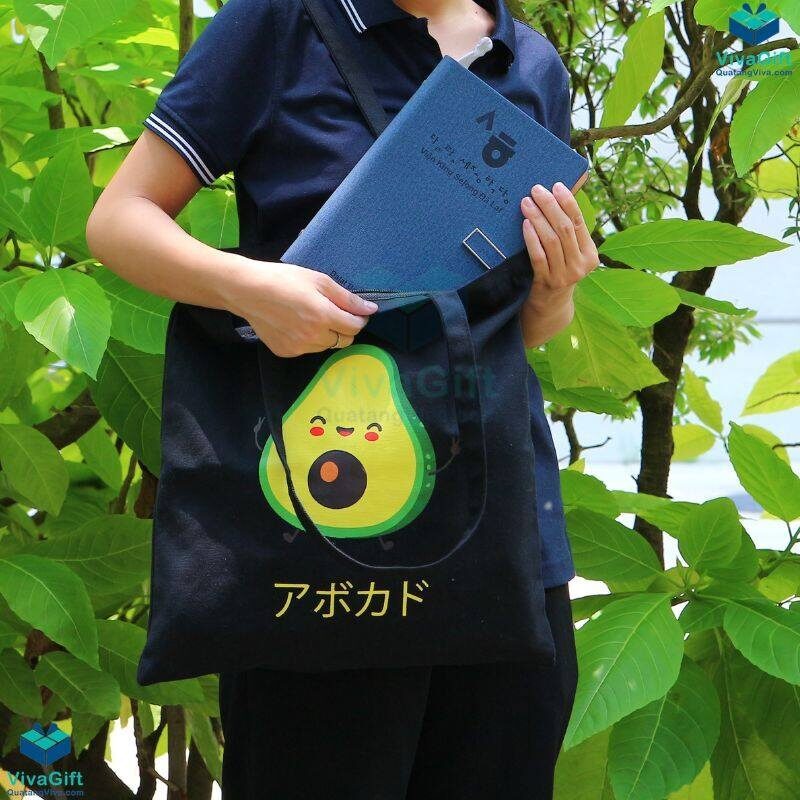 tui-tote-in-logo-theo-yeu-cau-co-tui-con-tvc04-1-9