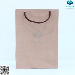 Túi Giấy Đựng Sổ Tay Kraft Có Quai Xách In Logo TG03IMG_1411