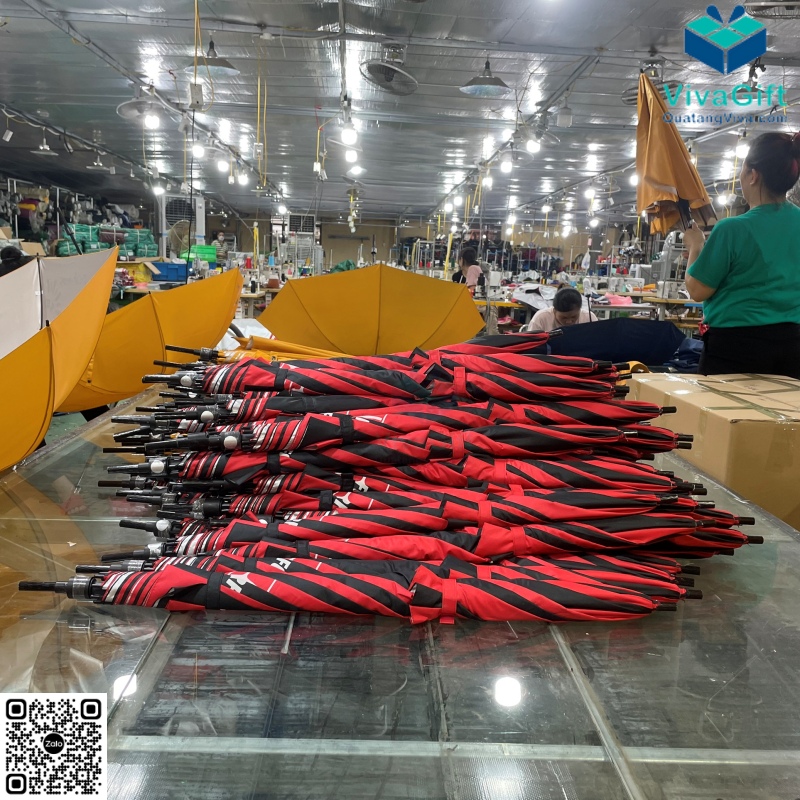 Xưởng sản xuất ô dù in logo quà tặng 1