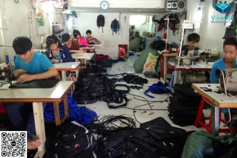 top-10-xuong-san-xuat-tui-vai-uy-tin-chat-luong-3