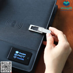 so-sac-da-nang-10000mah-co-usb-va-logo-phat-sang-sdn03-9