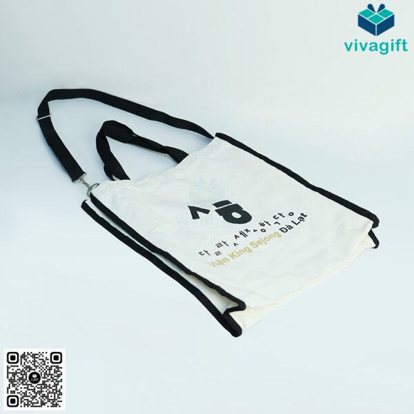 Túi Canvas Dạng Hộp Có Quai Đeo Chéo, Có Khóa Kéo TVC015 5