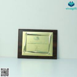 Bảng Vinh Danh Gỗ Đồng BVD-103 – Quatangviva.com