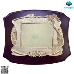 Bảng Vinh Danh Gỗ Đồng BVD-110 – Quatangviva.com