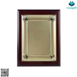 Bảng Vinh Danh Gỗ Đồng BVD-113 – Quatangviva.com