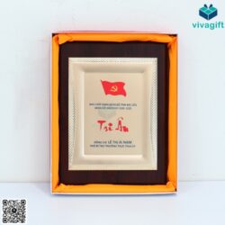 Bảng Vinh Danh Gỗ Đồng Tri Ân BVD-102 – Quatangviva.com