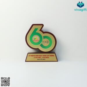 Kỷ Niệm Chương Gỗ Đồng Số 60 Năm KN-D307 1