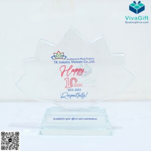 Kỷ Niệm Chương Pha Lê Bông Sen KN-P205 Tri Ân Đẹp 4