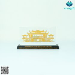 Kỷ Niệm Chương Pha Lê Chữ Nhật Ngang KN-P202 – Quatangviva.com