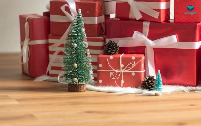 Gợi Ý 10+ Quà Tặng Noel Cho Nhân Viên Thêm Gắn Kết Nhau - Quà tặng Viva